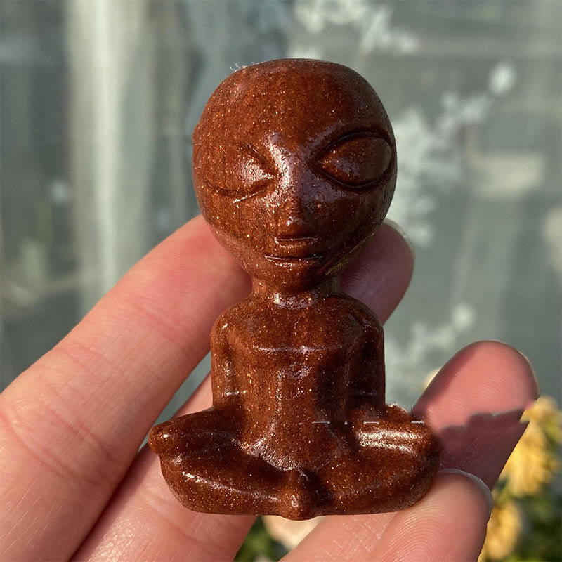 Olivenorma Natural Stones Alien Skull Carved Gemstone Decoration - Sandstone - image 6