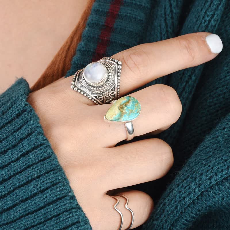 Bohemia Retro Moonstone Ring - image 3