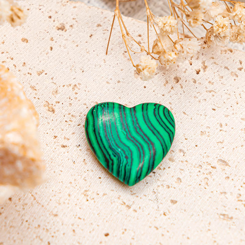 Olivenorma Malachite Protection Crystal Heart - Malachite - image 0