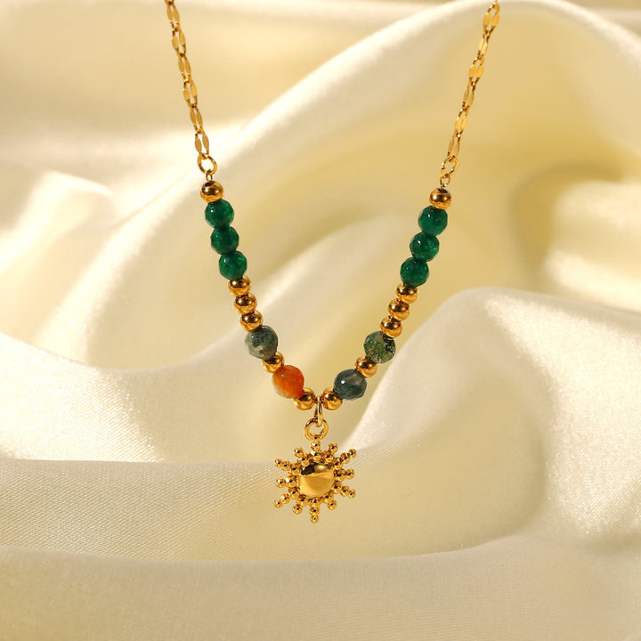 Olivenorma Emerald Labradorite Sun Stone Pendant Beaded Necklace - image 8