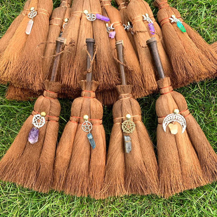 Olivenorma Crystal Straw Broom Star Ornament - image 0