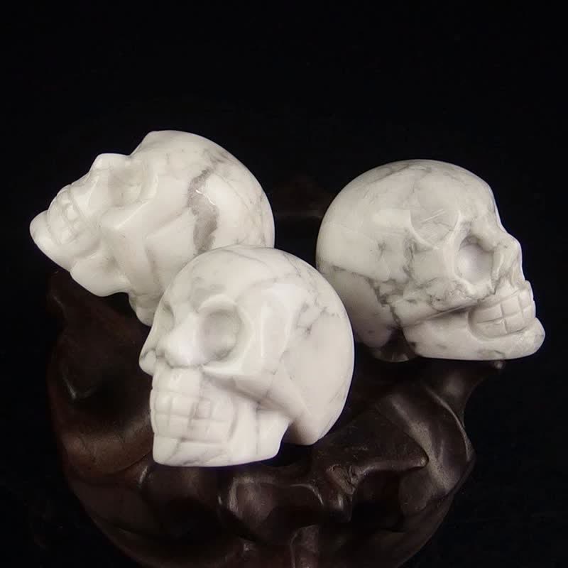 Olivenorma White Turquoise Crystal Skull Decoration - image 1