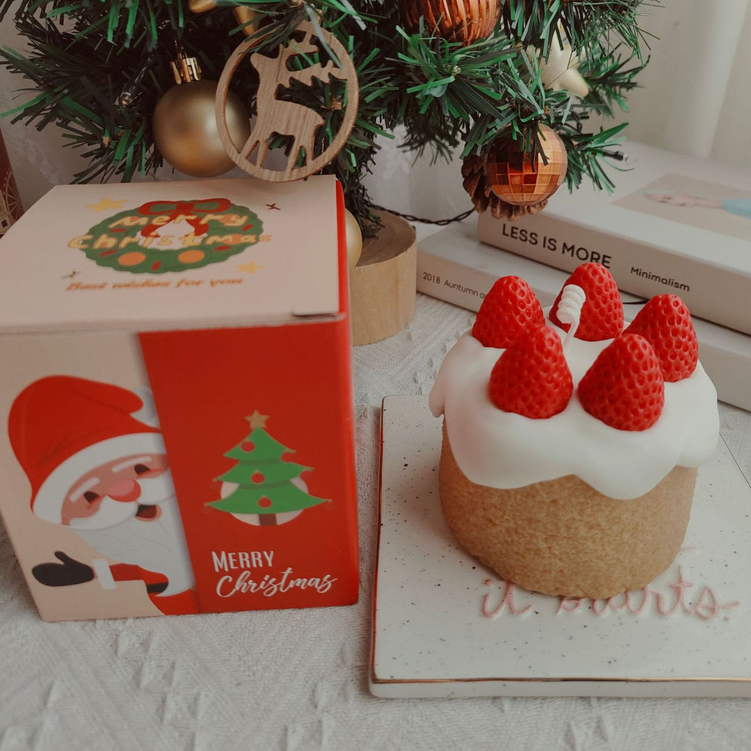 Olivenorma Christmas Cake Cookie Model Candle - Strawberry Naked Cake-10*10cm - image 0