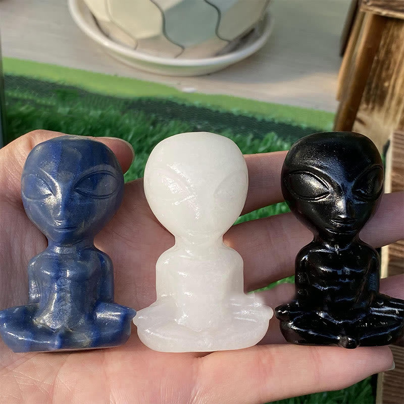 Olivenorma Natural Stones Alien Skull Carved Gemstone Decoration - image 17