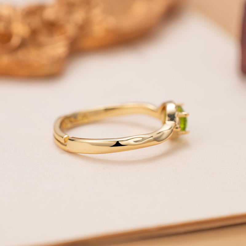 Olivenorma Peridot Irregular Simple S925 Gold Plated Ring - image 4