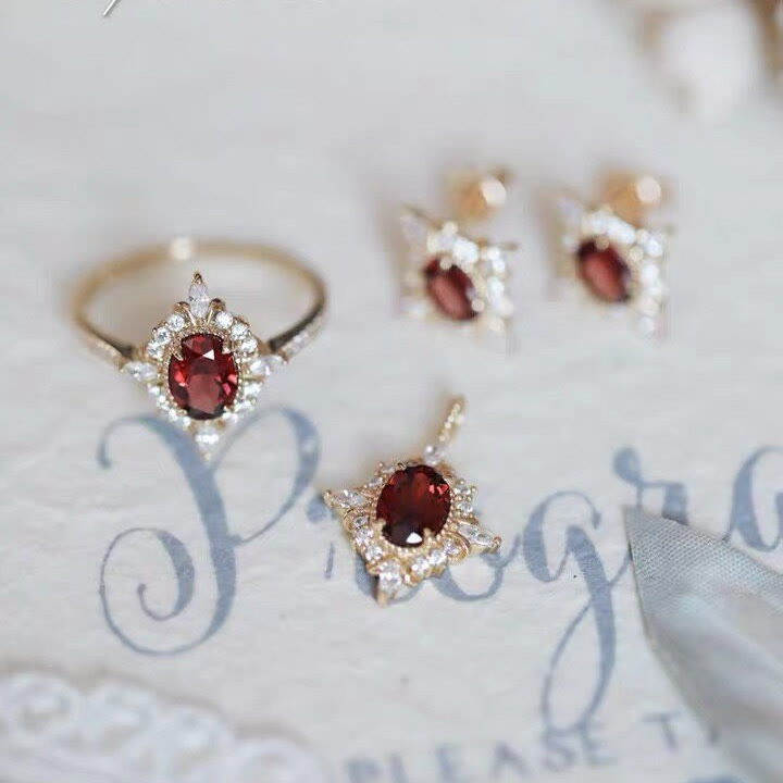 Olivenorma Vintage Ruby "Miss Rose" Atmosphere Ring - image 11