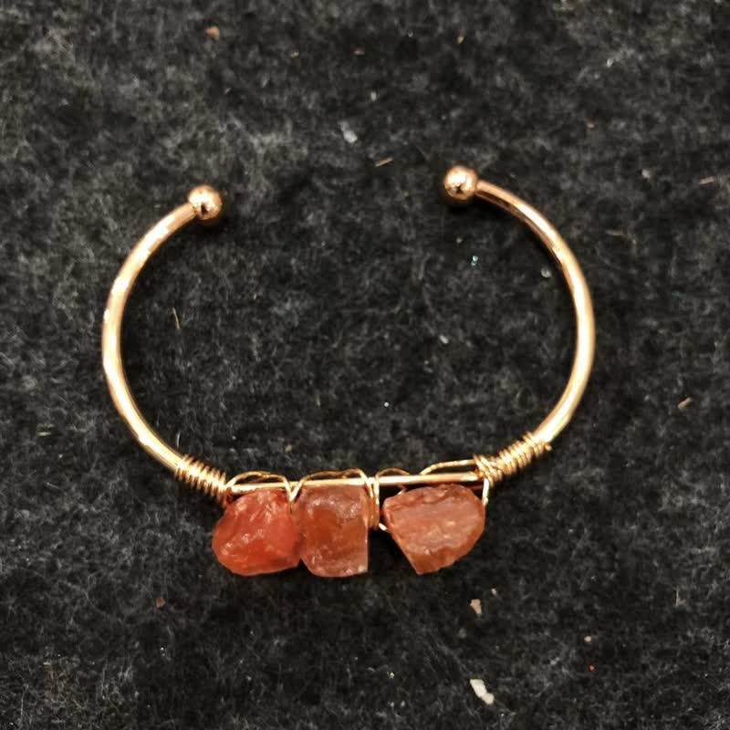 Olivenorma  Vintage Raw Crystal Gemstone Bracelet - image 23