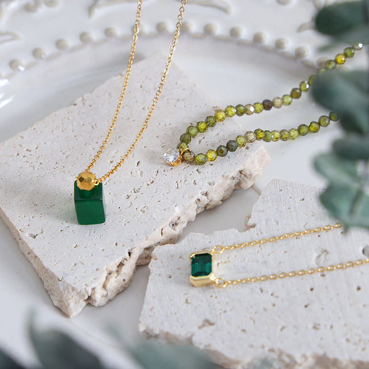Olivenorma Emerald Green Aventurine Peridot Pendant Beaded Necklace - image 13