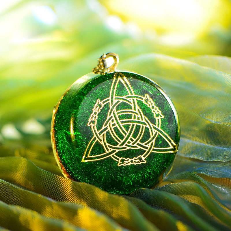 Olivenorma Eternal Wheel Trinity Swirl Green Pendant Orgone Necklace - Orgone Necklace - image 0