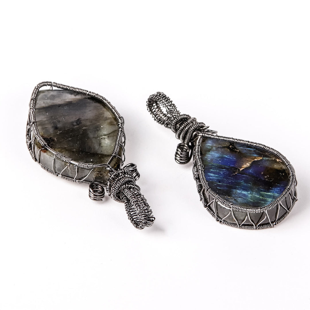 Olivenorma Natural Labradorite Amorphous Bound Wire Pendant Necklace - image 2