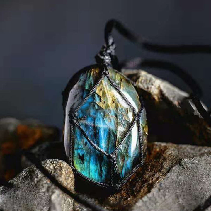 Olivenorma Wrapped Dragons Heart Natural Labradorite Stone Necklace - image 4