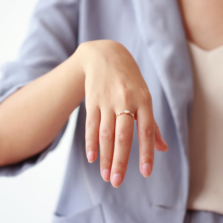 Olivenorma ”Love and Sincerity" - Opal Reki Vintage Ring - image 2