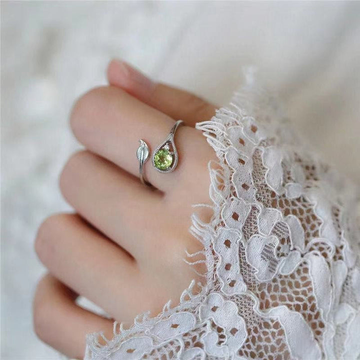 Olivenorma Vintage Delicate Peridot Leaf Ring - image 1