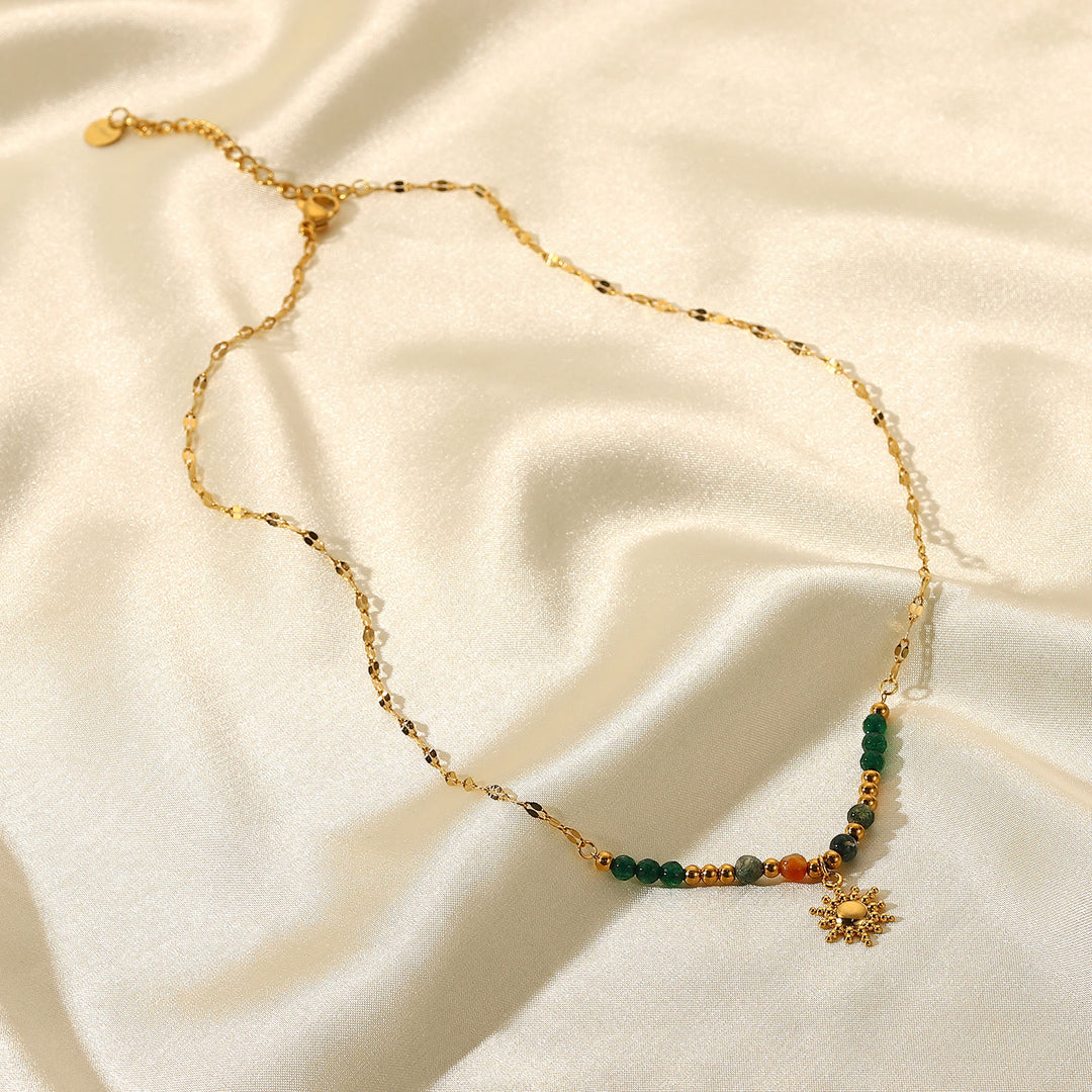 Olivenorma Emerald Labradorite Sun Stone Pendant Beaded Necklace - image 7
