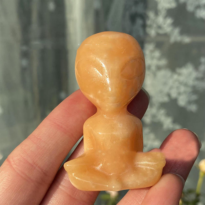 Olivenorma Natural Stones Alien Skull Carved Gemstone Decoration - Yellow Calcite - image 3