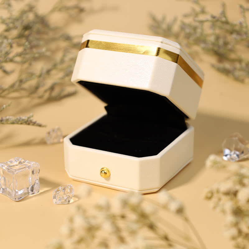Luxurious Ring Gift Box - image 1