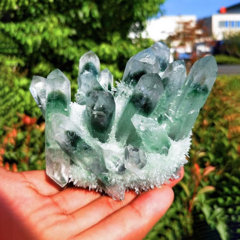 Olivenorma Beautiful Healing Green Phantom Quartz Gemstone Decoration - 500-600g - image 3