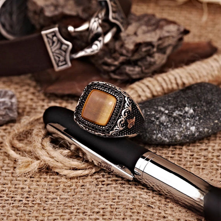 Olivenorma Metal Engraved Tiger Eye Men's Ring - image 2