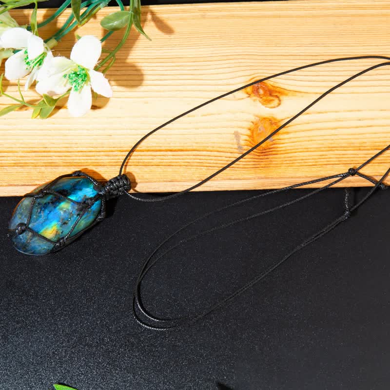 Olivenorma Wrapped Dragons Heart Natural Labradorite Stone Necklace - image 8