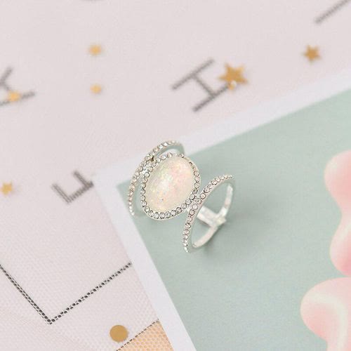 Olivenorma Irregular Moonstone Ring - image 8