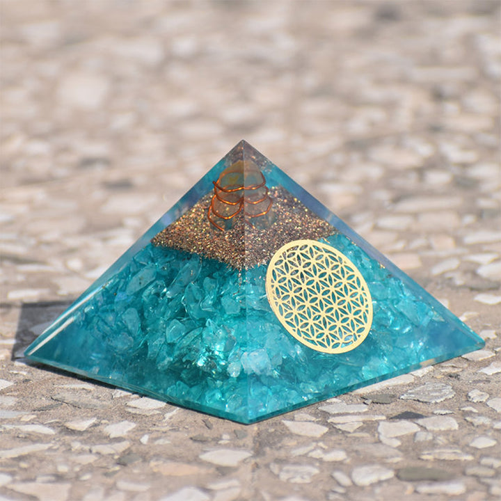 Olivenorma Clear Crystal With Aquamarine Healing  Orgone Pyramid - Clear Crystal&Aquamarine - YES PLEASE $8 - image 0