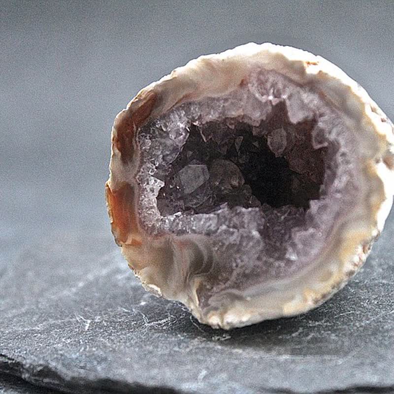 Olivenorma Natural Amethyst Geode Rock Gemstone Decoration - image 4