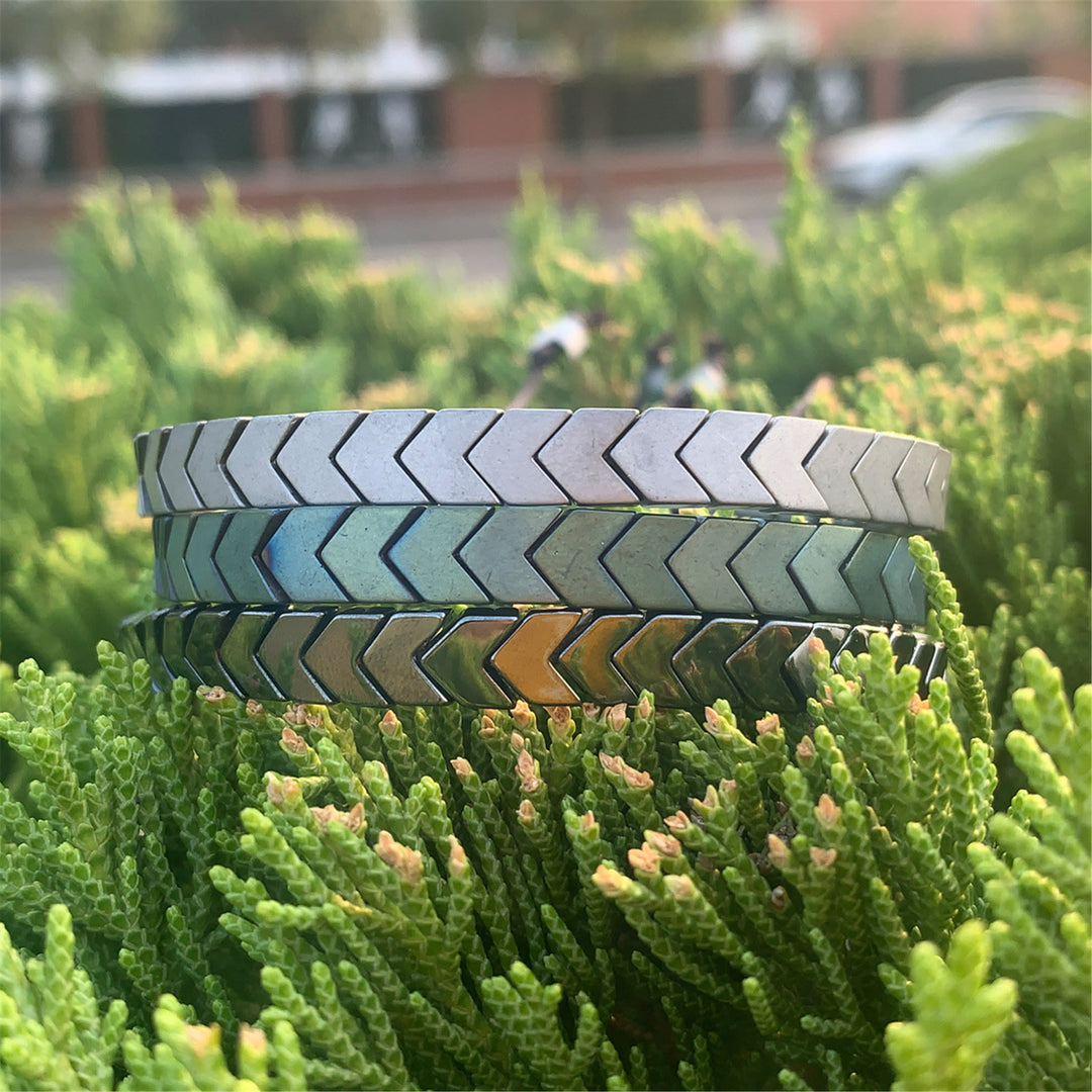 Olivenorma Adjustable Matte Hematite Arrows Bracelet - image 5