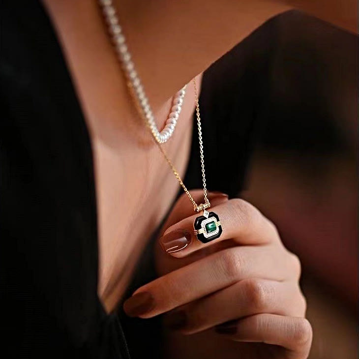 Olivenorma "Beyond the Oasis" Emerald Vintage Necklace - image 3