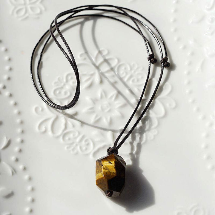Natural Tiger Eye Protection Gemstone Neclace - image 3