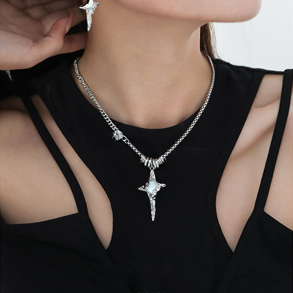 Olivenorma Moonstone Pleated Star Pendant Alloy Necklace - image 4