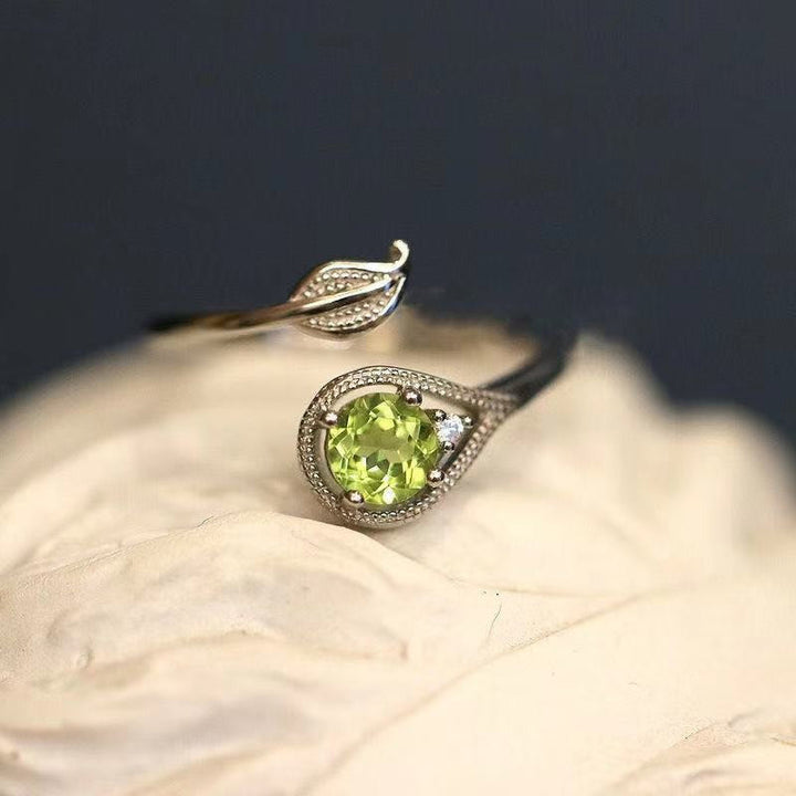 Olivenorma Vintage Delicate Peridot Leaf Ring - image 4