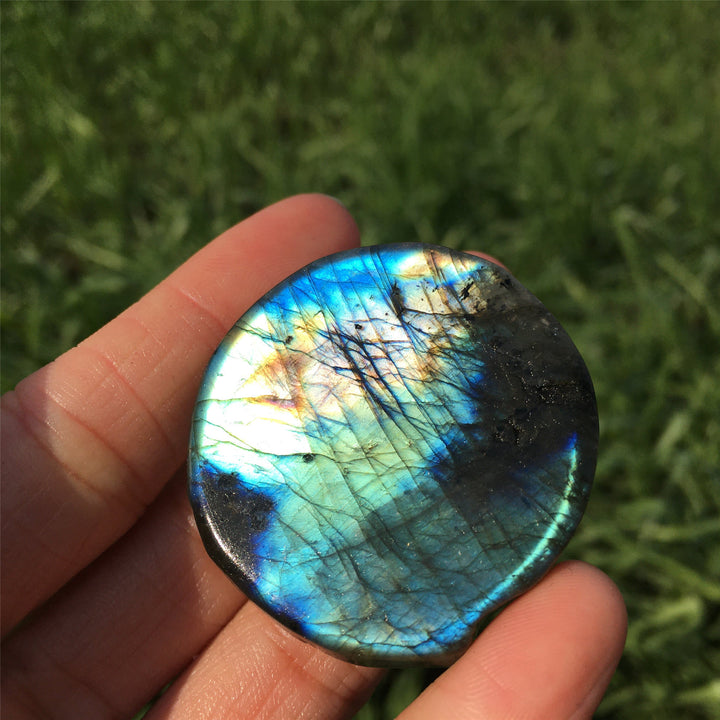 Olivenorma Natural Labradorite Wlof Totem Gemstone Decoration - image 3
