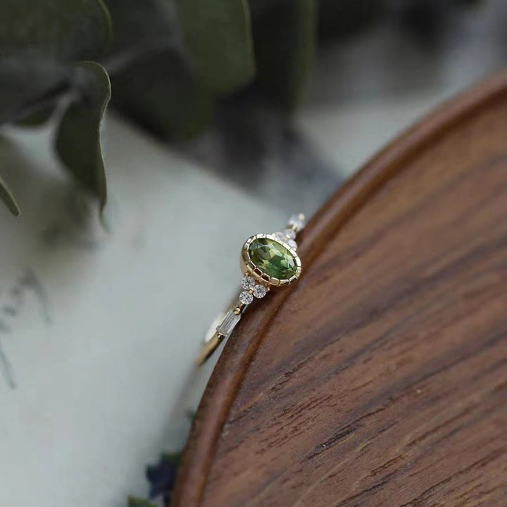 Olivenorma Natural Peridot 14K Vintage Gold Ring - Peridot - image 0